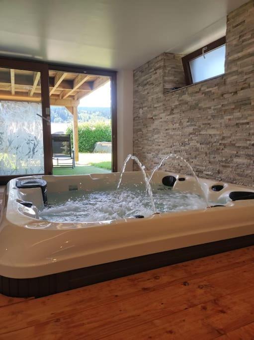 Gite Papillon 6 A14 Personnes - Jacuzzi Gérardmer Kültér fotó