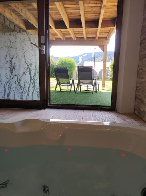 Gite Papillon 6 A14 Personnes - Jacuzzi Gérardmer Kültér fotó